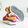 Nike Air Max 1 Dynamic Berry achterkant en onderkant