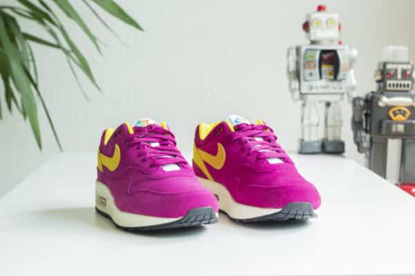 Nike Air Max 1 Dynamic Berry voorkant