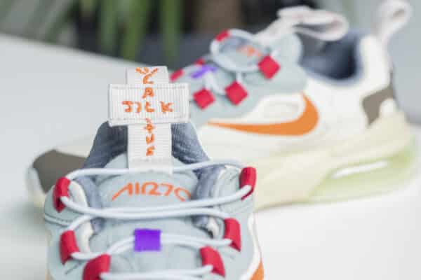 Nike Air Max 270 Travis Scott Cactus Trails details