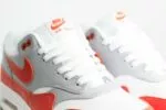 Nike Air Max 1 LV8 Martian Sunrise – Oranje/Wit/Grijs – Heren/Dames/Uniseks Sneakers – Leer/Suède – DH4059-102 – Bovenkant