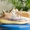 Adidas Yeezy Boost 350 V2 MX Oat zijkant