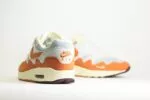 Nike Air Max 1 Patta Waves Monarch - Oranje/grijs/Wit - heren/Dames/Uniseks Sneakers - Suède/Mesh/Leer - DH1348-001 - Achterkant