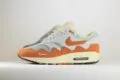 Nike Air Max 1 Patta Waves Monarch - Oranje/grijs/Wit - heren/Dames/Uniseks Sneakers - Suède/Mesh/Leer - DH1348-001 - Zijkant