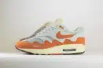 Nike Air Max 1 Patta Waves Monarch - Oranje/grijs/Wit - heren/Dames/Uniseks Sneakers - Suède/Mesh/Leer - DH1348-001 - Zijkant