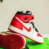 Nike Air Jordan 1 High OG Heritage (PS) zijkant en zool