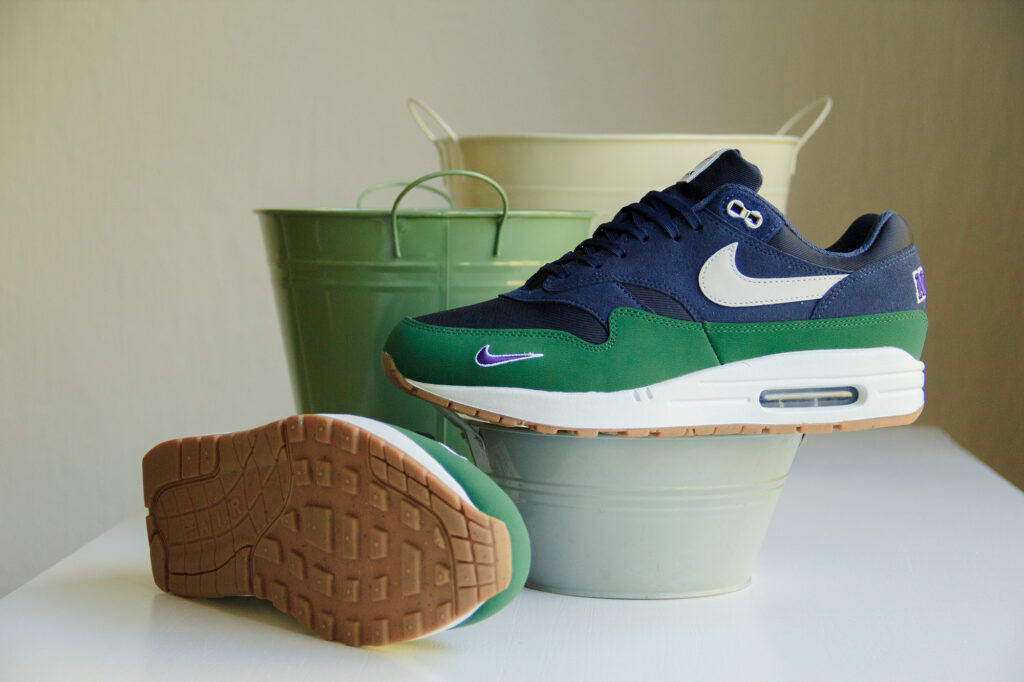 Groene air max 1 deals