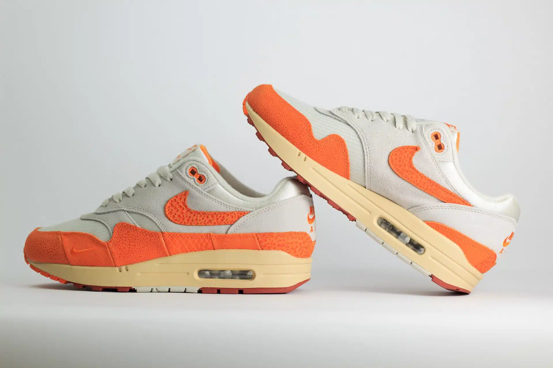 Nike Air Max 1 Master Orange - DZ4709-001- Slick Sneakers