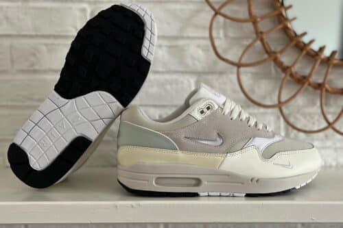 Nike Air Max 1 Premium Hangul Day 3