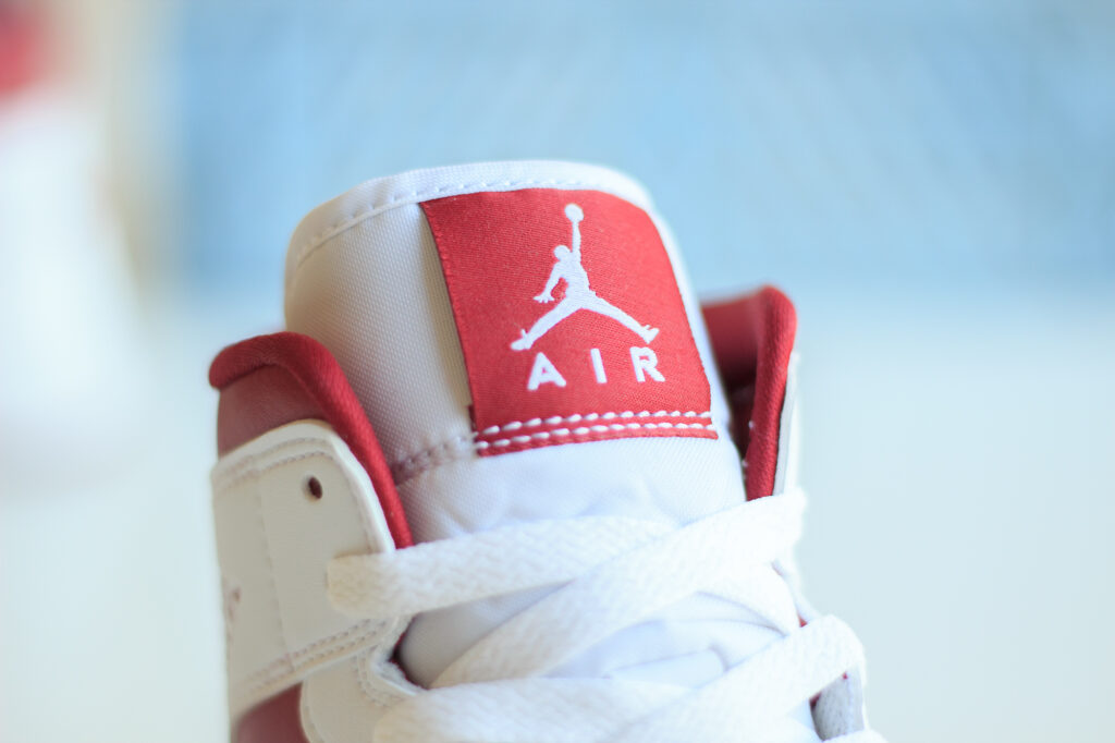 Het Jumpman logo op de reverse Chicago