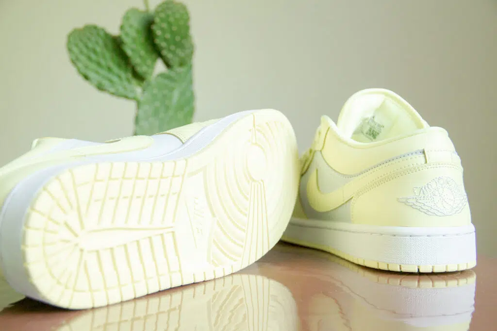 Nike Air Jordan 1 Low Lemonade (W) zool