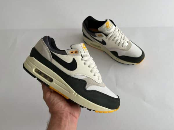 Nike Air Max 1 Athletic Department arm