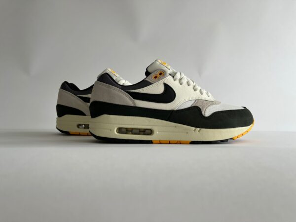 Nike Air Max 1 Athletic Department zijkant 3