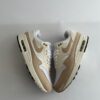 Nike Air Max 1 Pale Ivory (W) - zijkanten