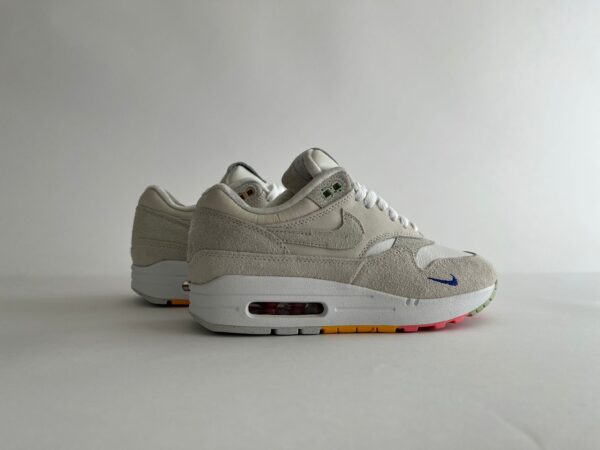 Nike Air Max 1 Pom Pom Polka Dots (W) - zijkant