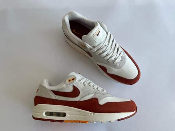 Nike Air Max 1 Rugged Orange (W) bovenkant