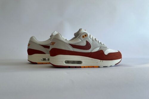 Nike Air Max 1 Rugged Orange (W) zijkant