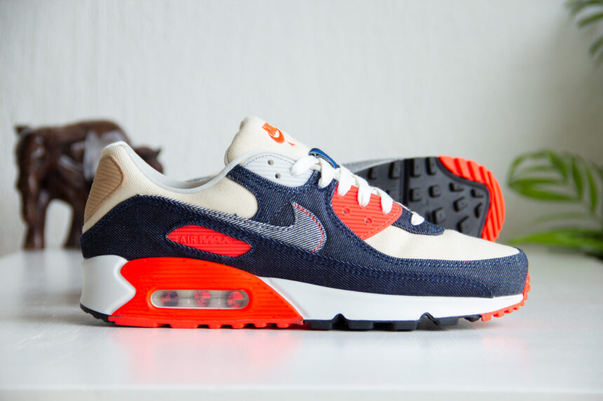 Nike-Air-Max-90-Denham-zijkant-1