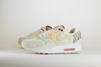 Nike Air Max 1 ’87 Metal Charms (W) - Wit/Groen/Geel/Oranje – Heren/Dames/Uniseks Sneakers – Vilt/Mesh/Canvas - FJ7734-101 – Zijkant