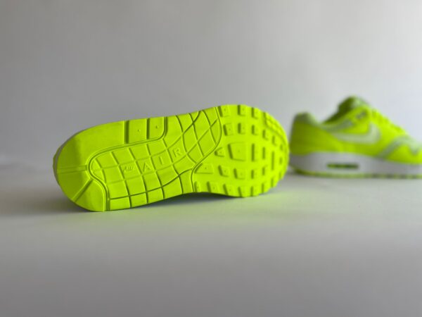 Nike Air Max 1 PRM Volt onderkant
