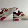 New Balance 550 Sea Salt True Red buitenkant en binnenkant