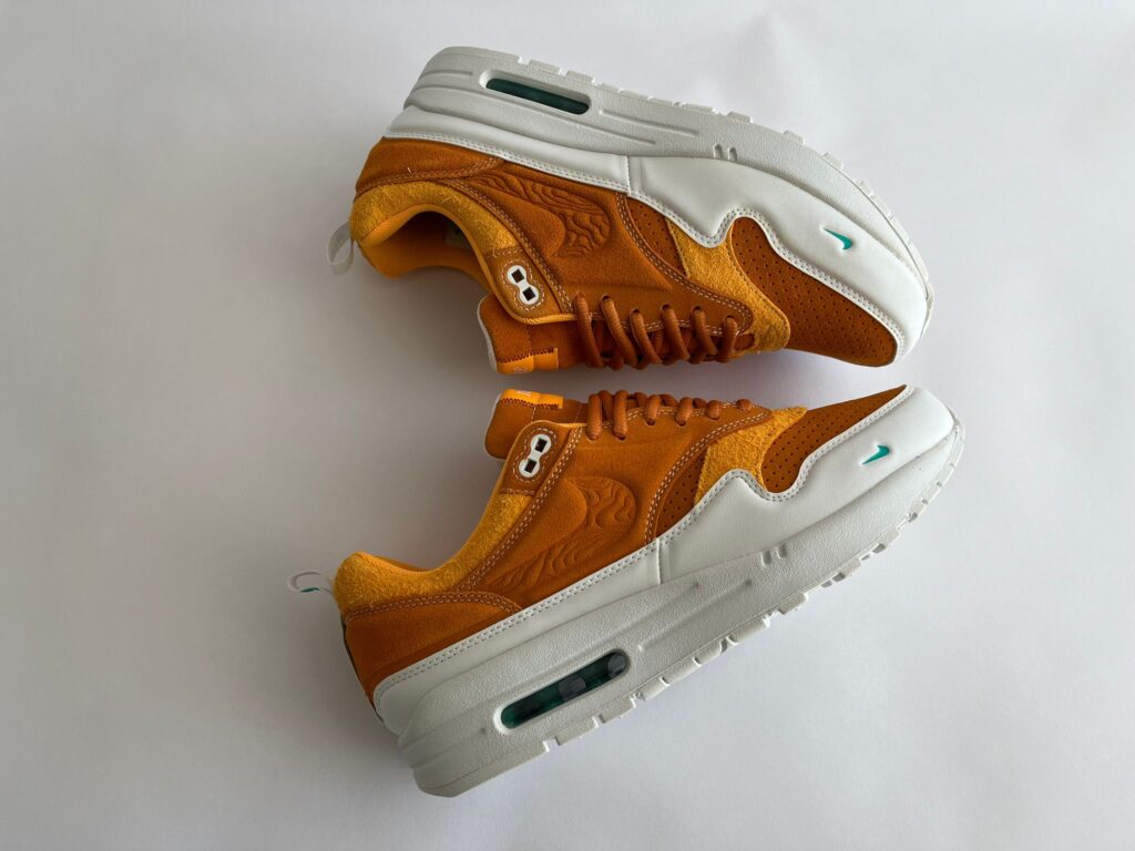 Nike Air Max 1 Serena Williams Design Crew (W) liggend