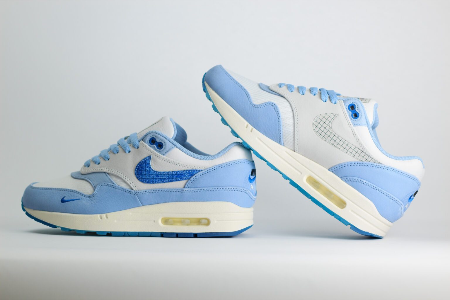 Nike Air Max 1 Premium Blueprint – Wit/Blauw/Oranje – Heren/Dames/Uniseks Sneakers – Leer/Mesh – DR0448-100 – Binnenkant