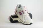 New Balance 1906R Sea Salt Radiant Purple – Paars/Wit/Grijs - Heren/Dames/Unisex Sneakers - Mesh/Leer/Suède - M1906REF - Voorkant
