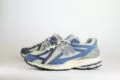 New Balance 1906R Vintage indigo – Wit/Blauw/Grijs - Heren/Dames/Unisex Sneakers – Mesh/Suède/Leer - M1906REG - Zijkant