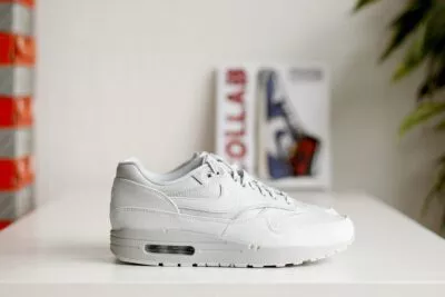 Nike Air Max 1 LX pure platinum