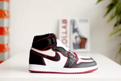 Jordan 1 Retro High OG Bloodline