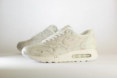 Nike Air Max 1 ’86 OG Museum Masterpiece – Wit Heren/Dames/Uniseks Sneakers – Leer - FZ2149-100 – Zijkant