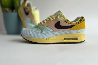 Nike Air Max 1 '87 Great Indoors Corduroy (W) zijkant