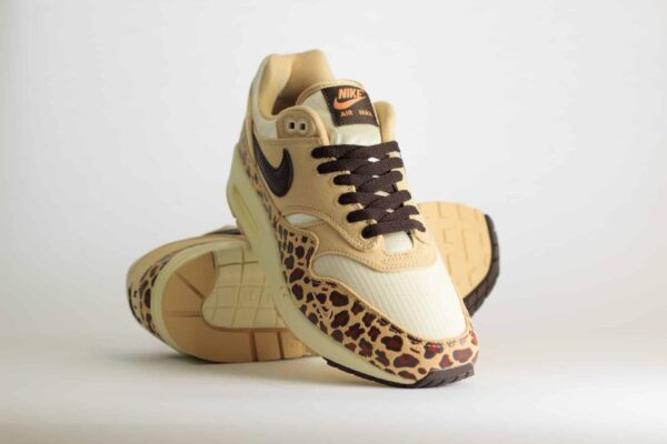 Nike Air Max 1 ’87 Leopard (W) – Beige/Bruin Heren/Dames/Uniseks Sneakers – Leer/Mesh - FV6605-200 – Voorkant