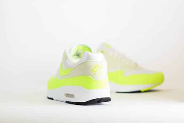Nike Air Max 1 ’87 Volt Suede (W) – Volt/Groen/Geel Heren/Dames/Uniseks Sneakers – Mesh/Vilt - DZ2628-100 – Achterkant