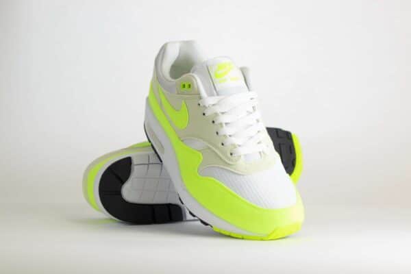 Nike Air Max 1 ’87 Volt Suede (W) – Volt/Groen/Geel Heren/Dames/Uniseks Sneakers – Mesh/Vilt - DZ2628-100 – Voorkant