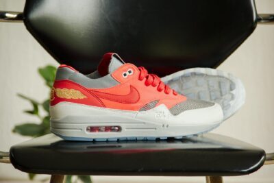 Nike Air Max 1 CLOT Kiss of Death Solar Red zijkant en onderkant
