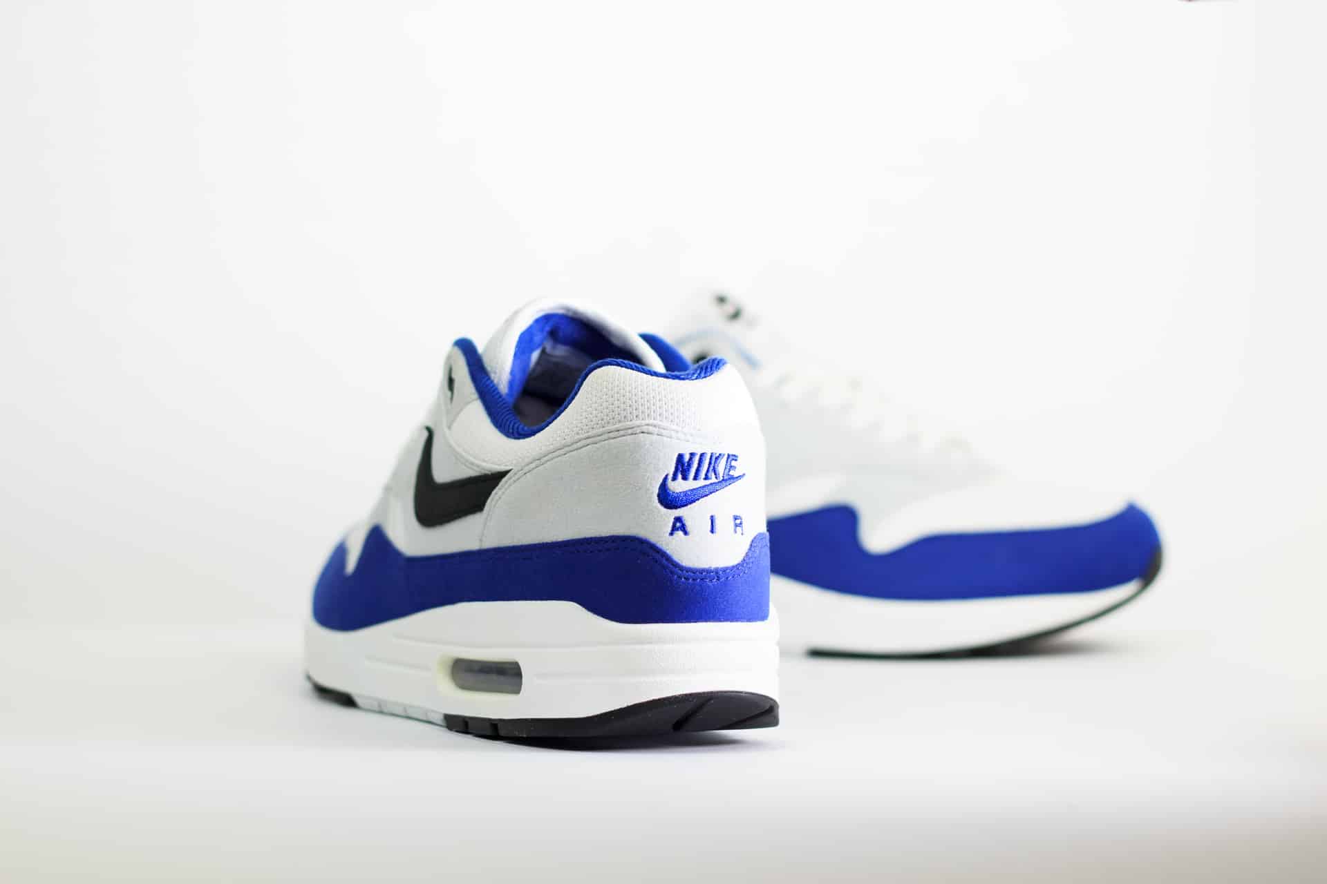 Nike Air Max 1 Deep Royal Blue – Blauw/Zwart/Wit Heren/Dames/Uniseks Sneakers – Vilt/Mesh - FD9082-100 – Achterkant