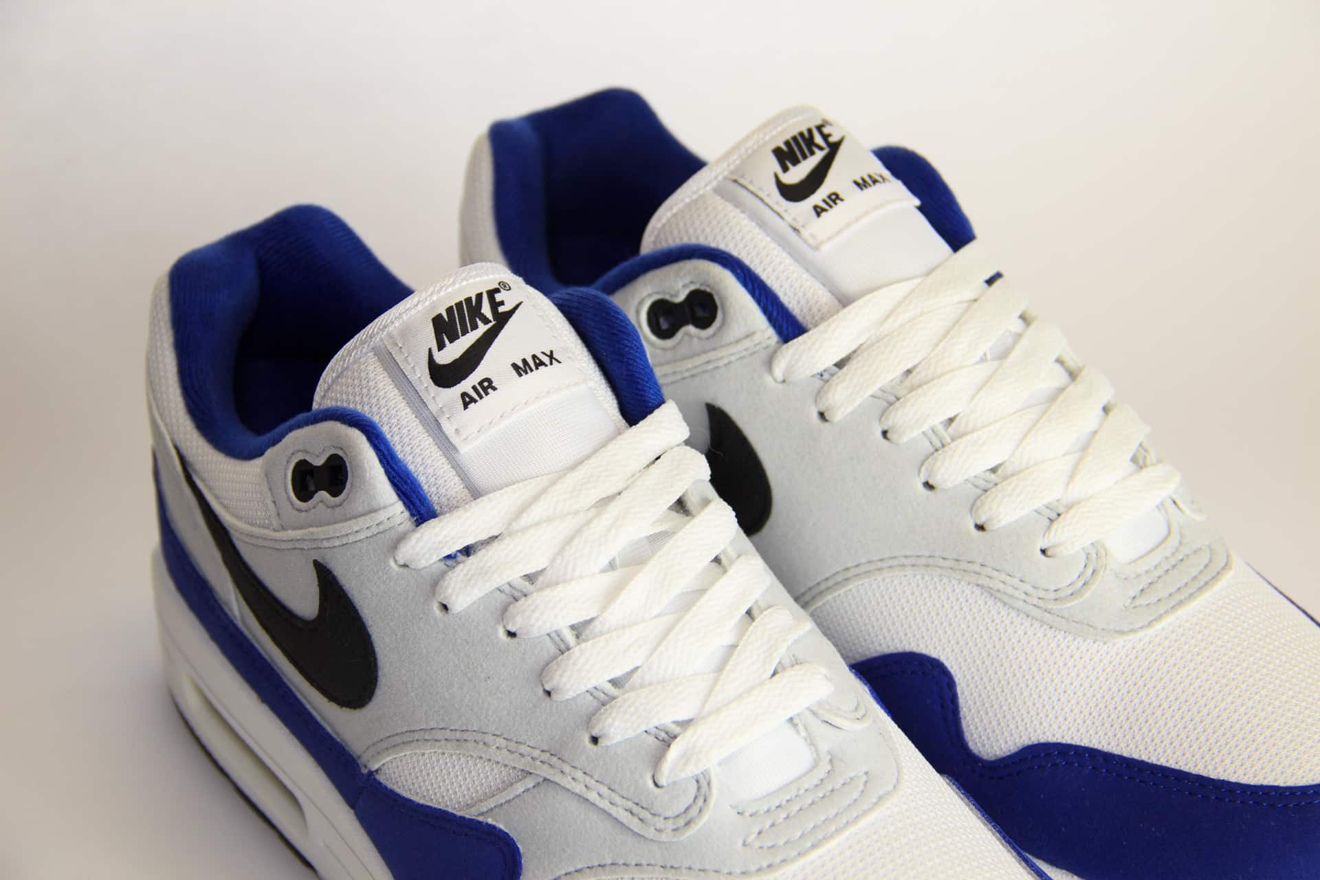 Nike Air Max 1 Deep Royal Blue – Blauw/Zwart/Wit Heren/Dames/Uniseks Sneakers – Vilt/Mesh - FD9082-100 – Tong