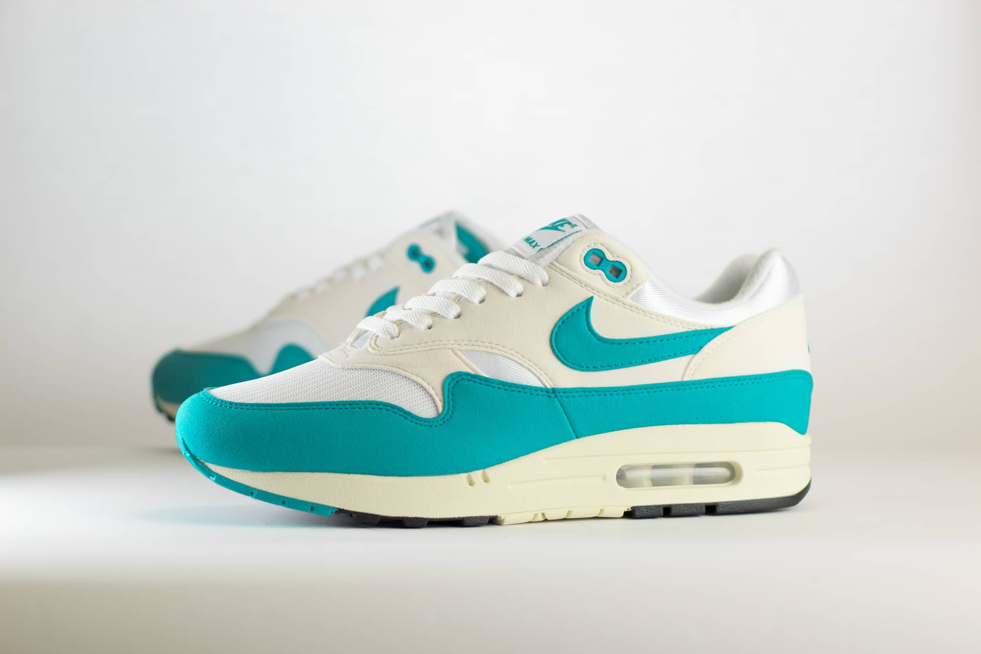 Zonder Veters Veters In Schoenen Doen Nike Nike Air Max Dusty