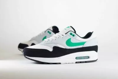 Nike Air Max 1 Green Chili – Groen/Zwart/Wit Heren/Dames/Unisex Sneakers – Suède/Mesh/Leer - FN6952-100 – Zijkant