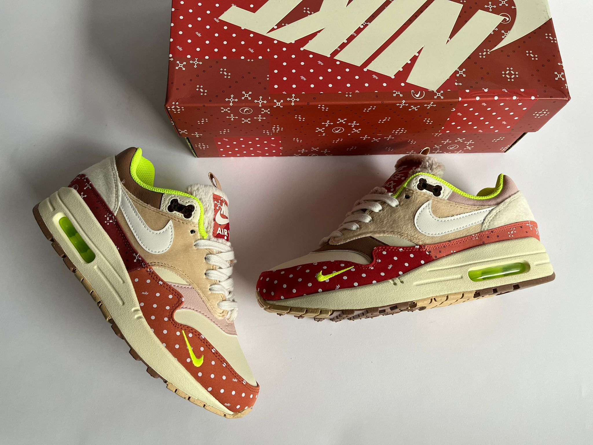Nike Air Max 1 PRM Woman's Best Friend (W) bovenkant