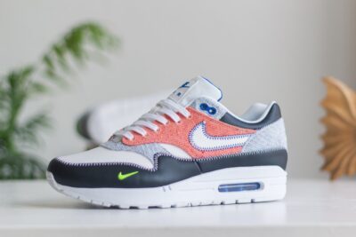 Nike Air Max 1 Recycled White buiten zijkant