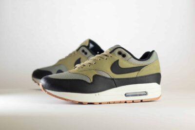 Nike Air Max 1 SC Dark Stucco – Groen/Zwart Heren/Dames/Uniseks Sneakers – Leer/Mesh - FB9660-003 – Zijkant