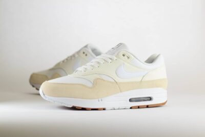 Nike Air Max 1 SC Sail – Beige/Wit Heren/Dames/Unisex Sneakers – Mesh/Leer - FN6983-100 – Zijkant