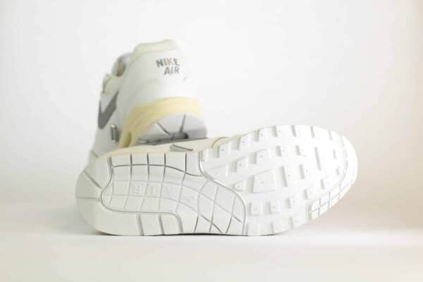 Nike Air Max 1 Time Warp – Wit Heren/Dames/Uniseks Sneakers – Leer - FJ5472-121 – Onderkant