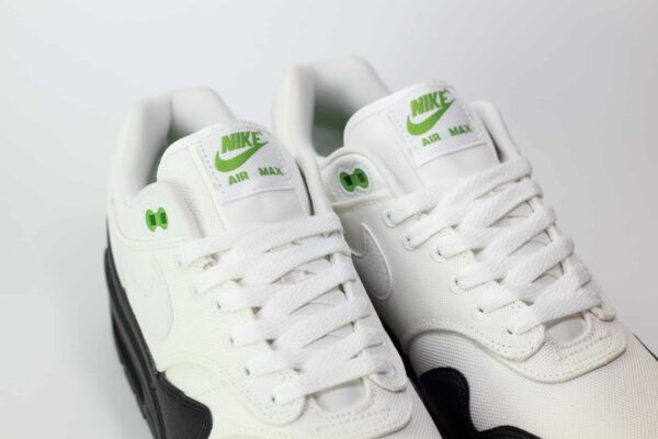 Nike Air Max 1 White Black Chlorophyll – Zwart/Wit Heren/Dames/Unisex Sneakers – Leer - FZ5160-121 – Tong