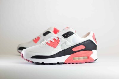 Nike Air Max 90 Aster Pink (W) – Zwart/Wit/Roze Heren/Dames/Unisex Sneakers – Leer/Mesh - DH8010-105 - Zijkant