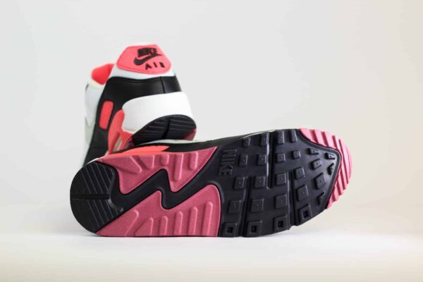 Nike Air Max 90 Aster Pink (W) – Zwart/Wit/Roze Heren/Dames/Unisex Sneakers – Leer/Mesh - DH8010-105 - Onderkant