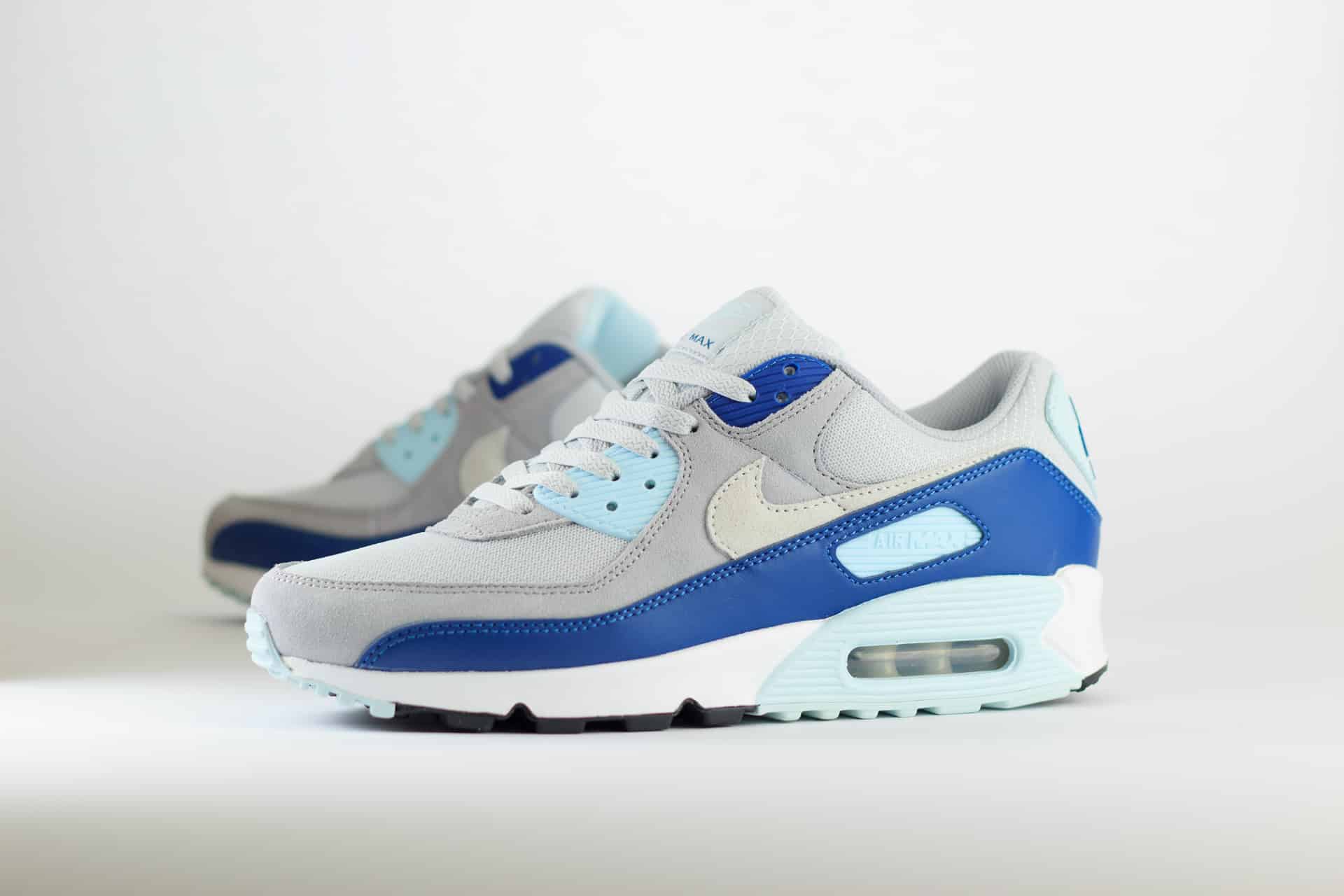Nike Air Max 90 Glacier Blue FN6958-001 Slick Sneakers