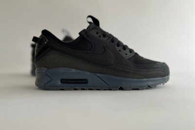 Nike Air Max Terrascape 90 Black zijkant